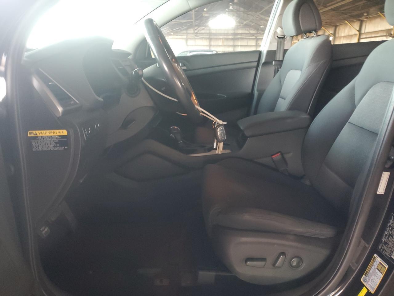 2017 HYUNDAI TUCSON