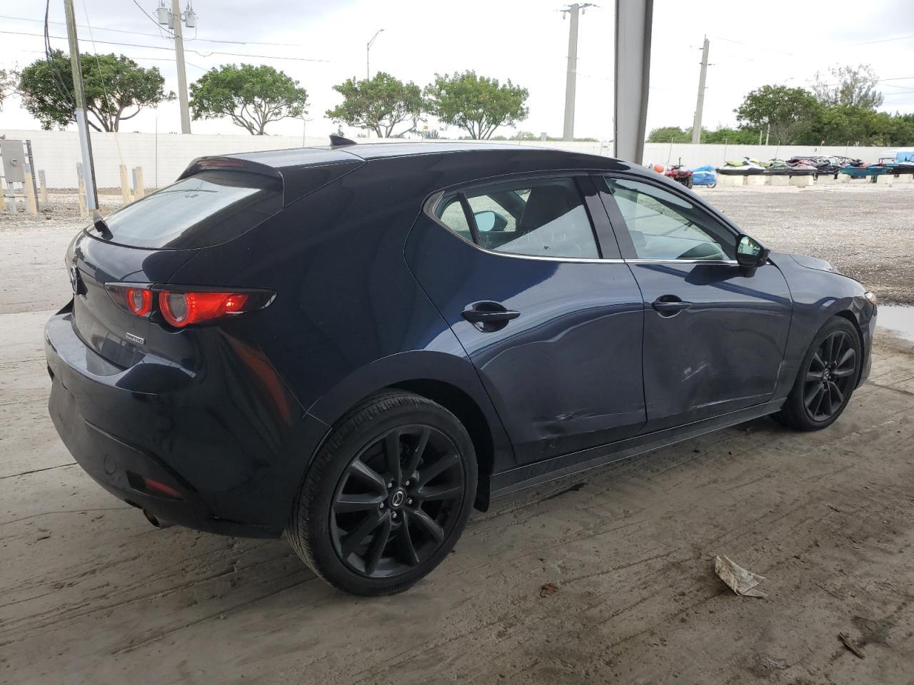2020 MAZDA 3