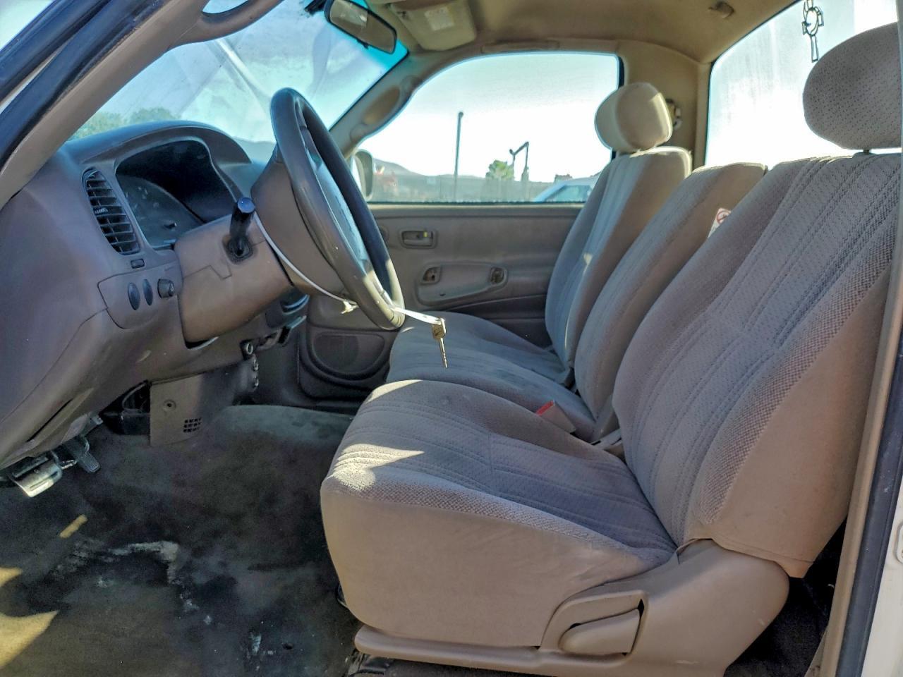 2000 TOYOTA TUNDRA