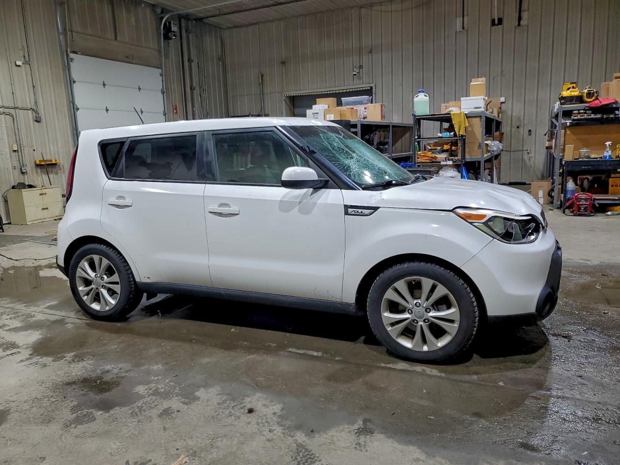 2015 KIA SOUL