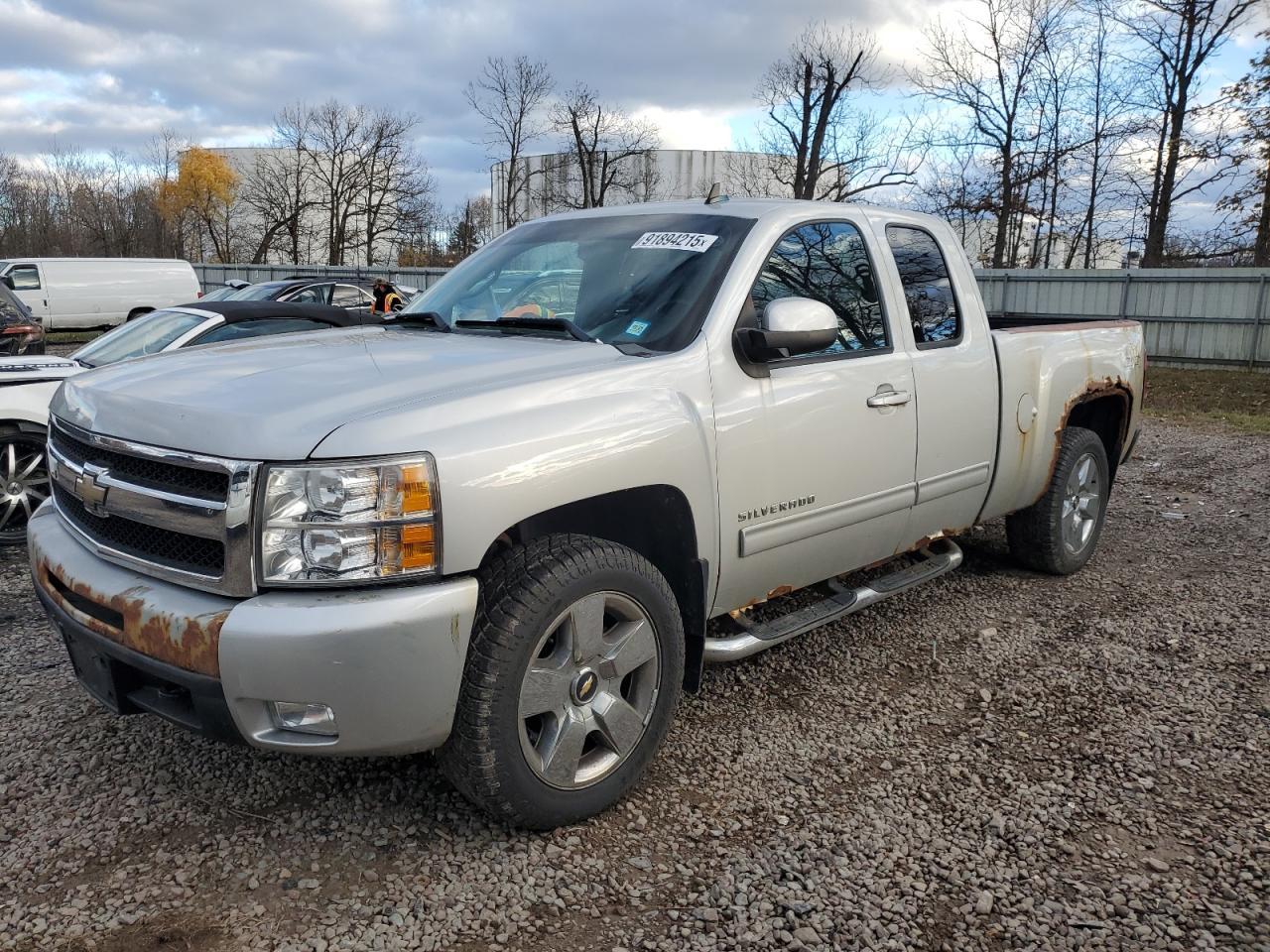 2011 CHEVROLET Silverado