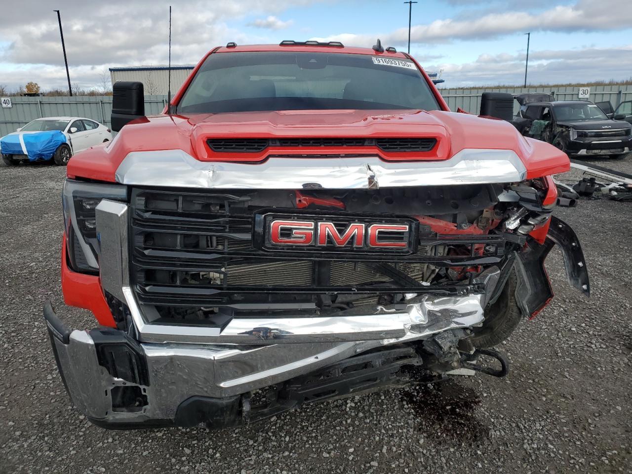 2024 GMC Sierra