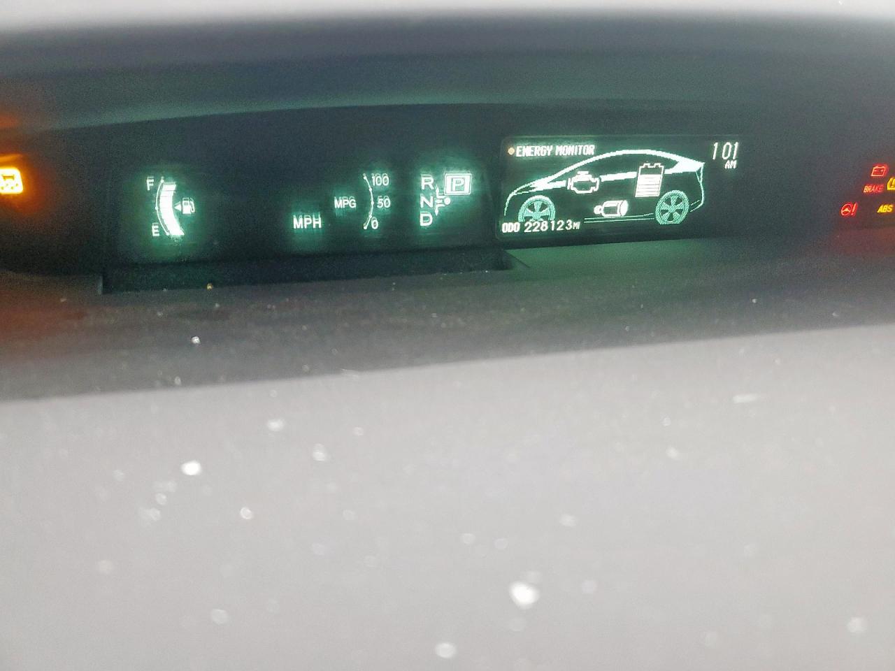 2011 TOYOTA PRIUS