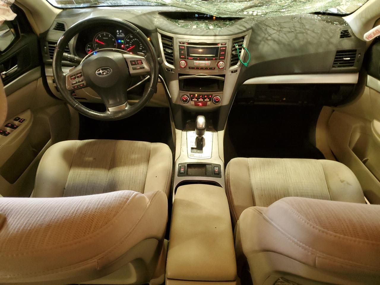 2013 SUBARU Outback