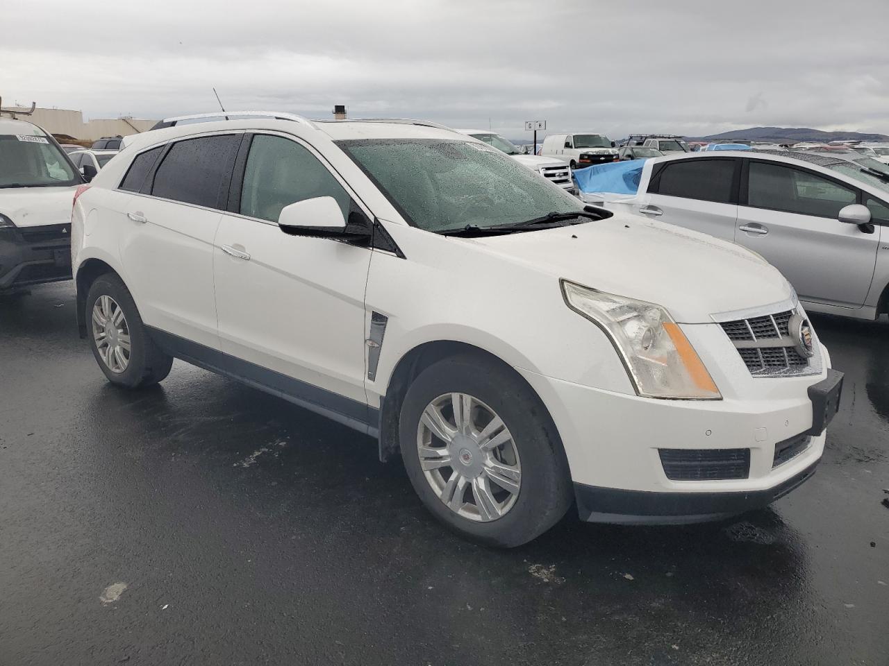 2010 CADILLAC SRX