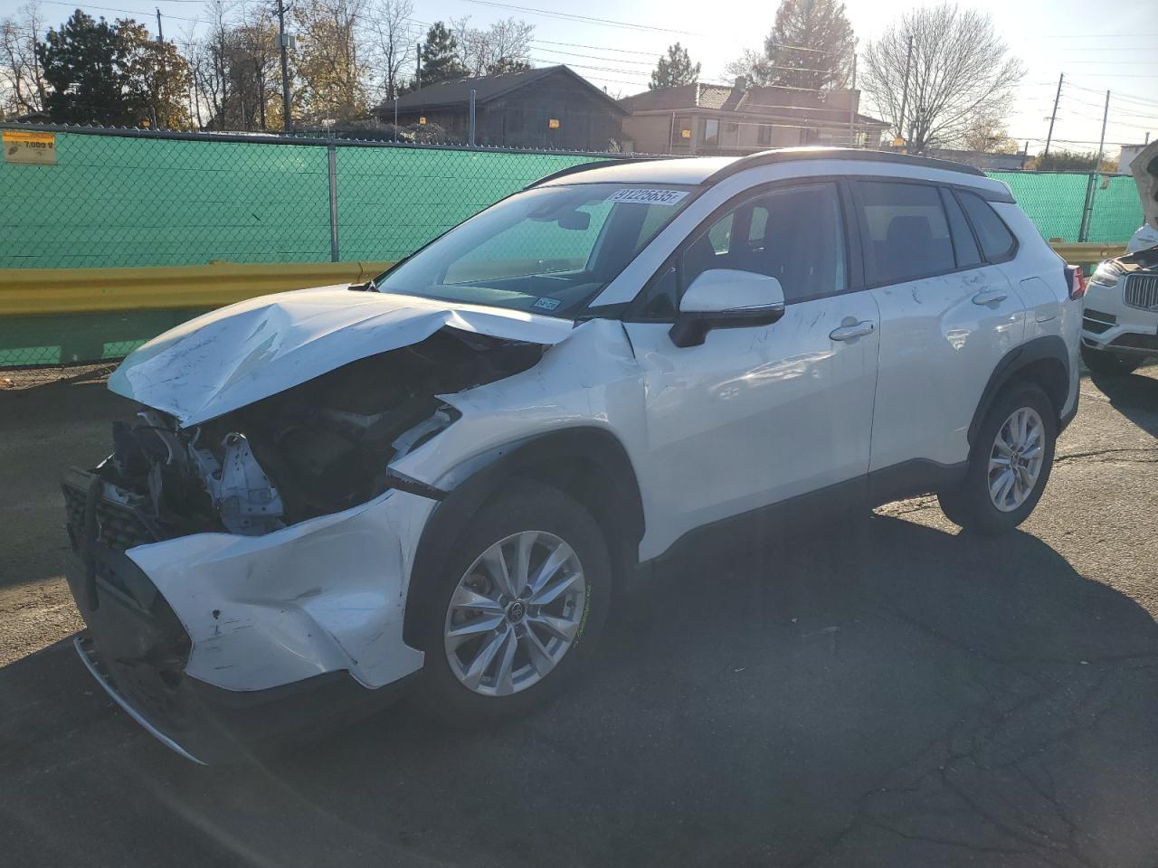 2022 TOYOTA Corolla Cross