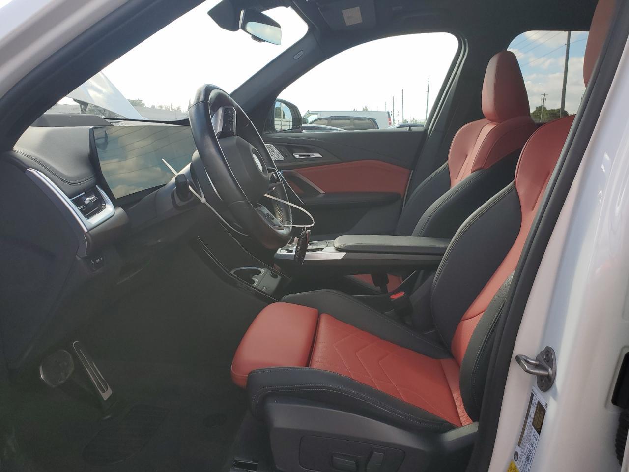 2023 BMW X1