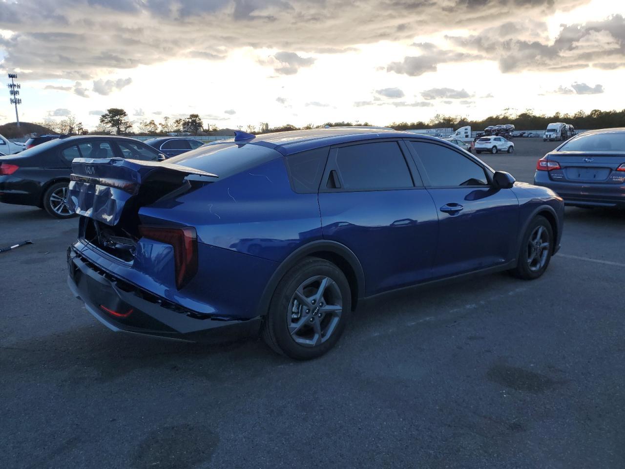 2025 KIA K4