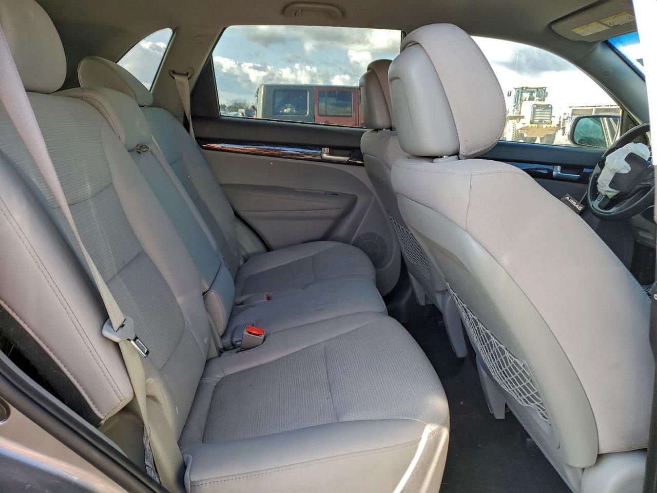 2015 KIA SORENTO
