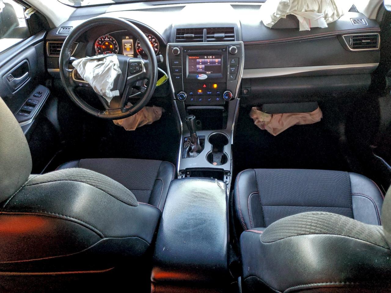 2016 TOYOTA CAMRY