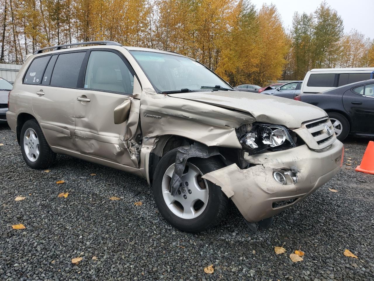 2005 TOYOTA HIGHLANDER