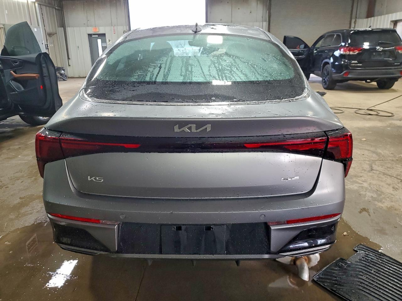 2026 KIA K5