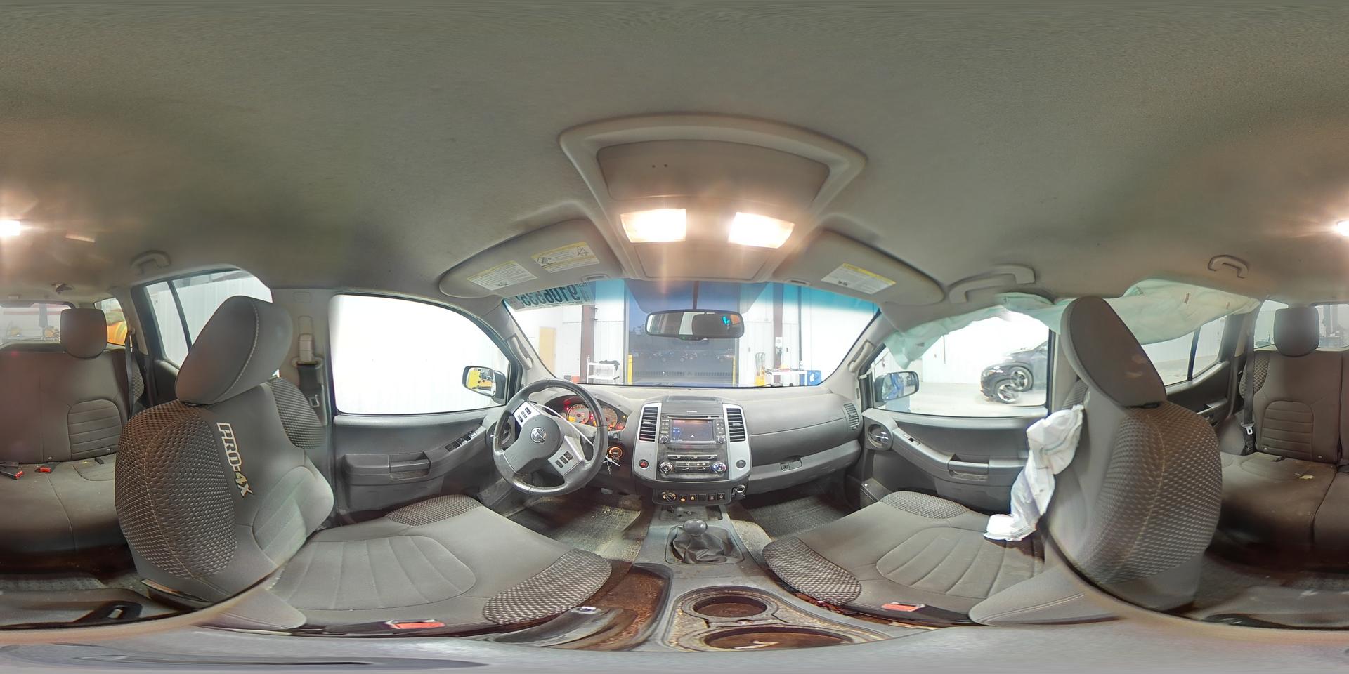 2015 NISSAN Xterra