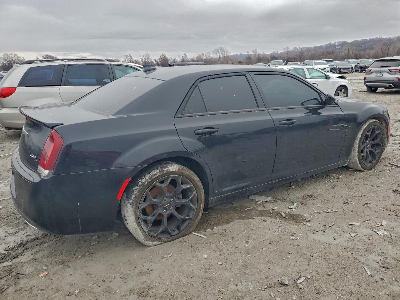 2017 CHRYSLER 300