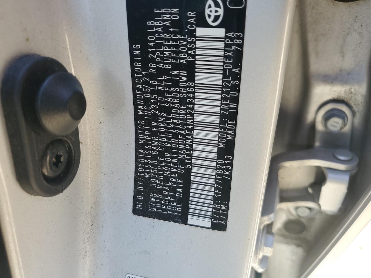 2021 TOYOTA COROLLA