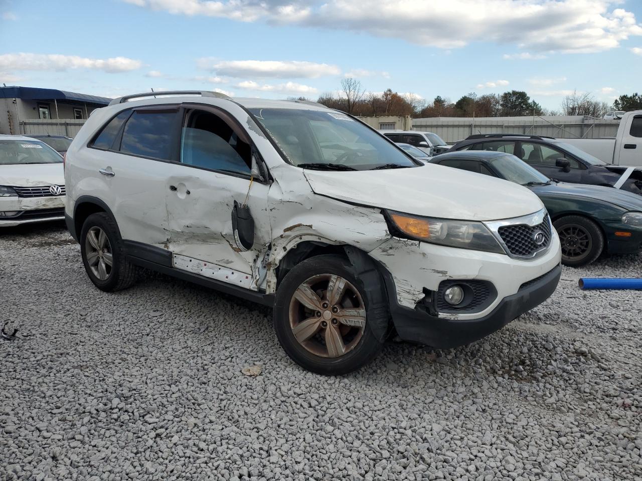 2013 KIA SORENTO