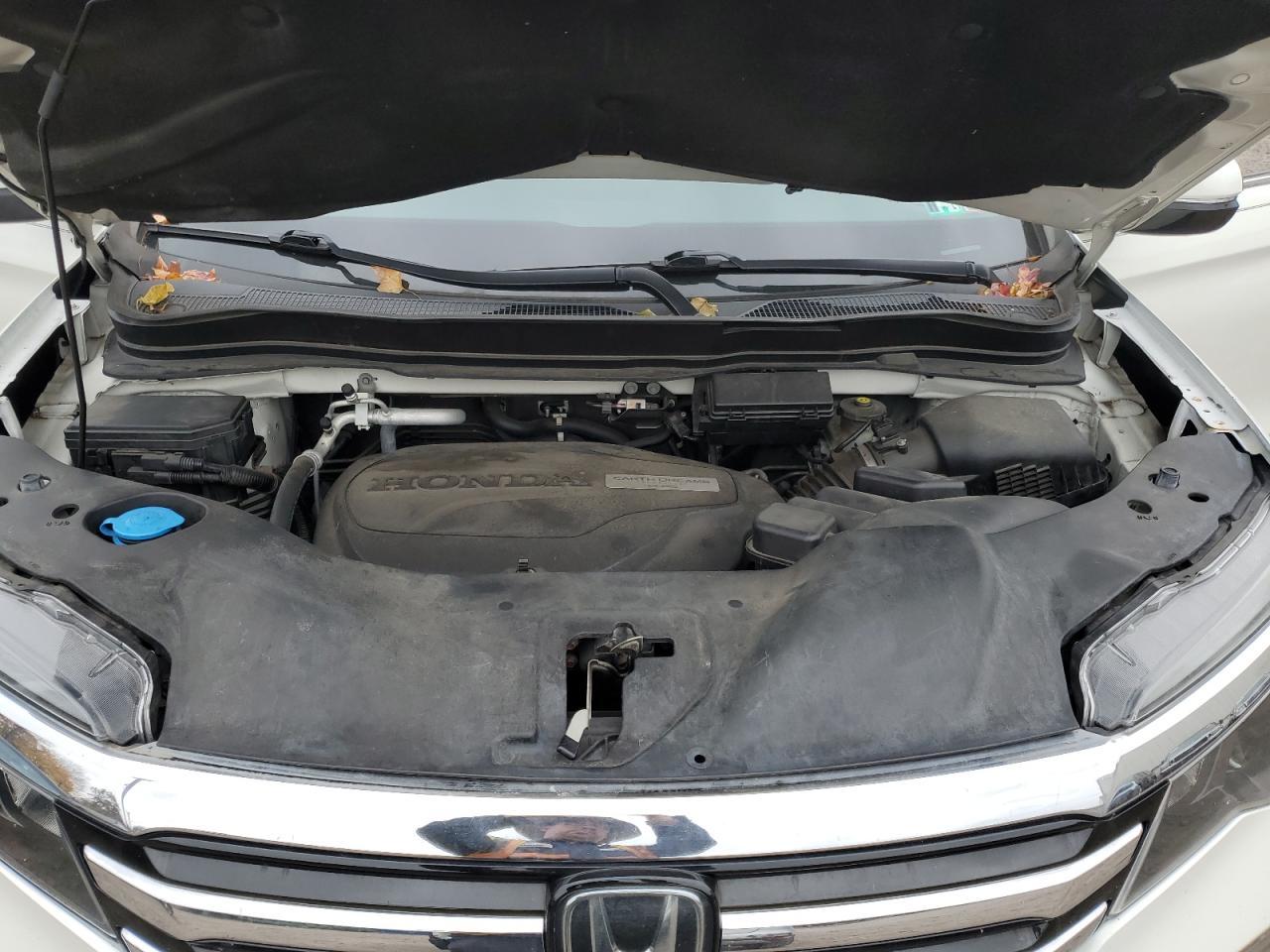 2017 HONDA PILOT