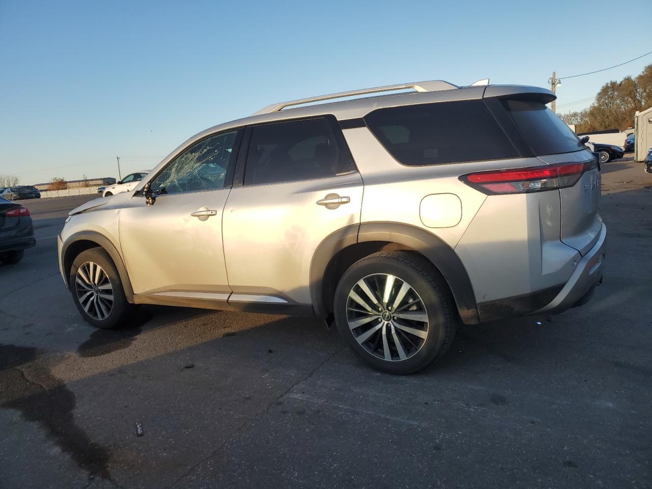 2023 NISSAN PATHFINDER
