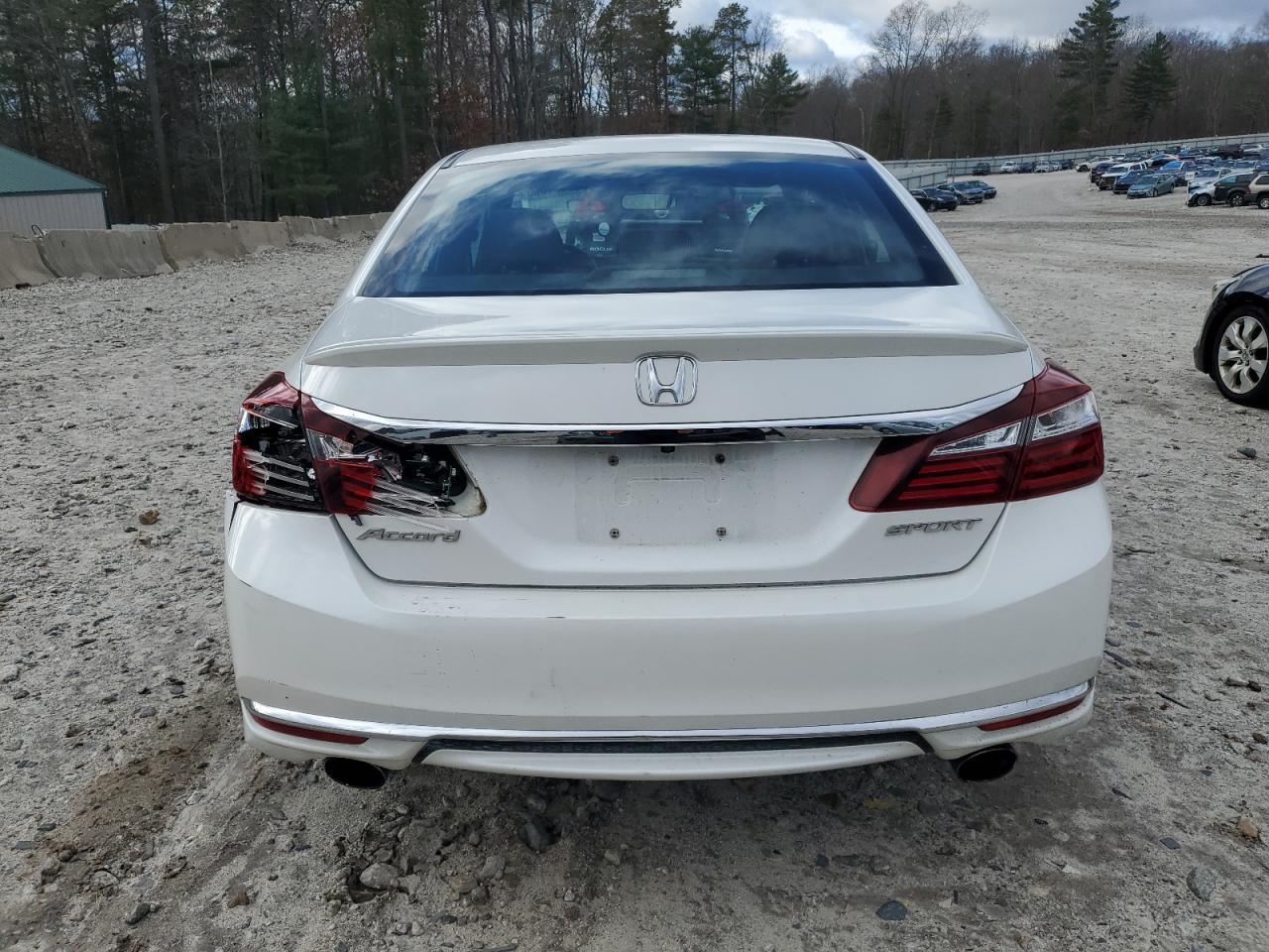 2016 HONDA ACCORD