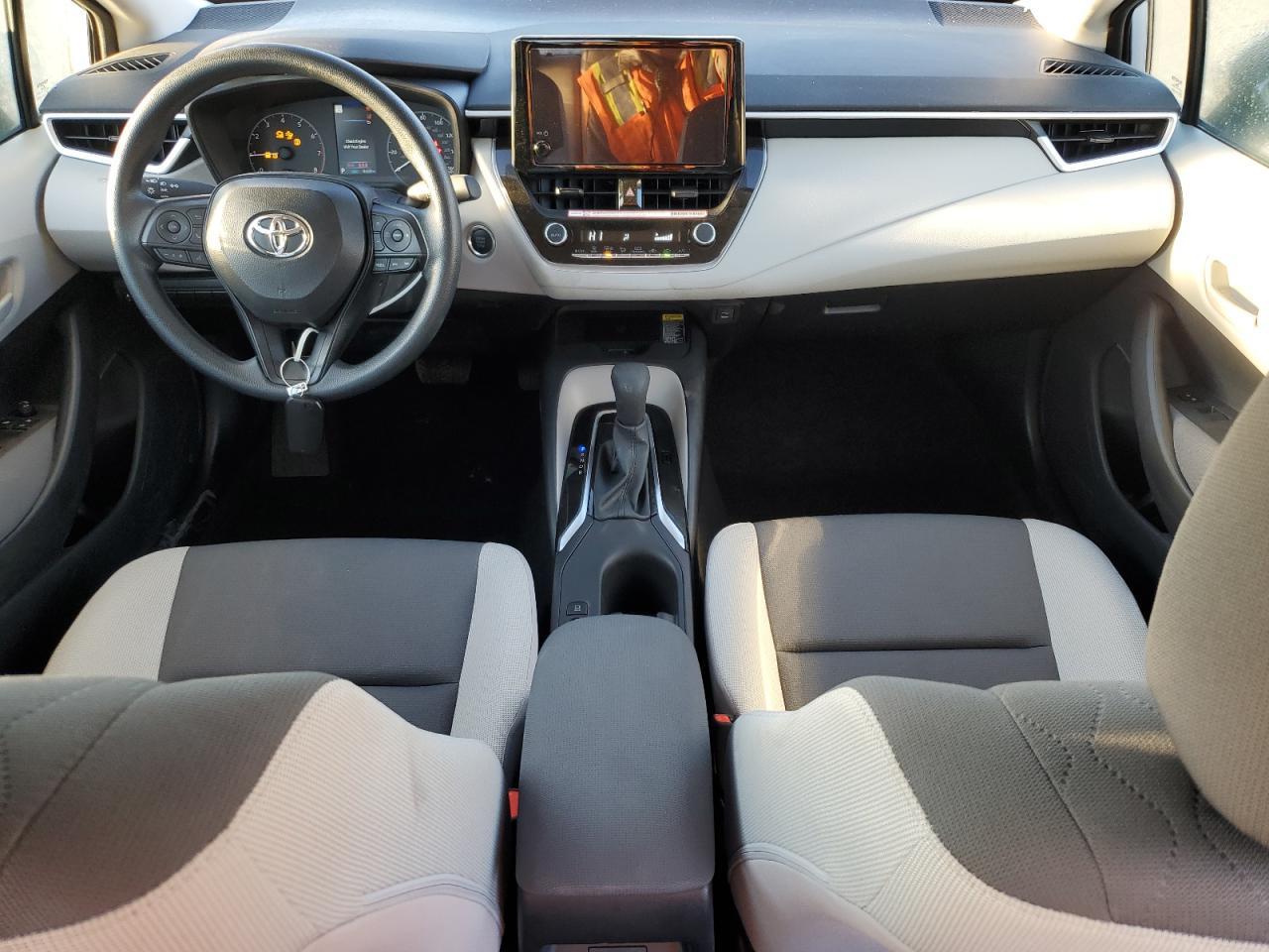 2025 TOYOTA COROLLA