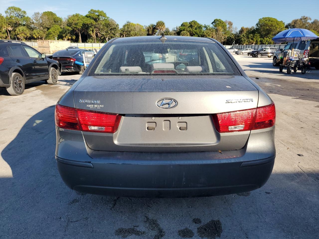 2010 HYUNDAI SONATA