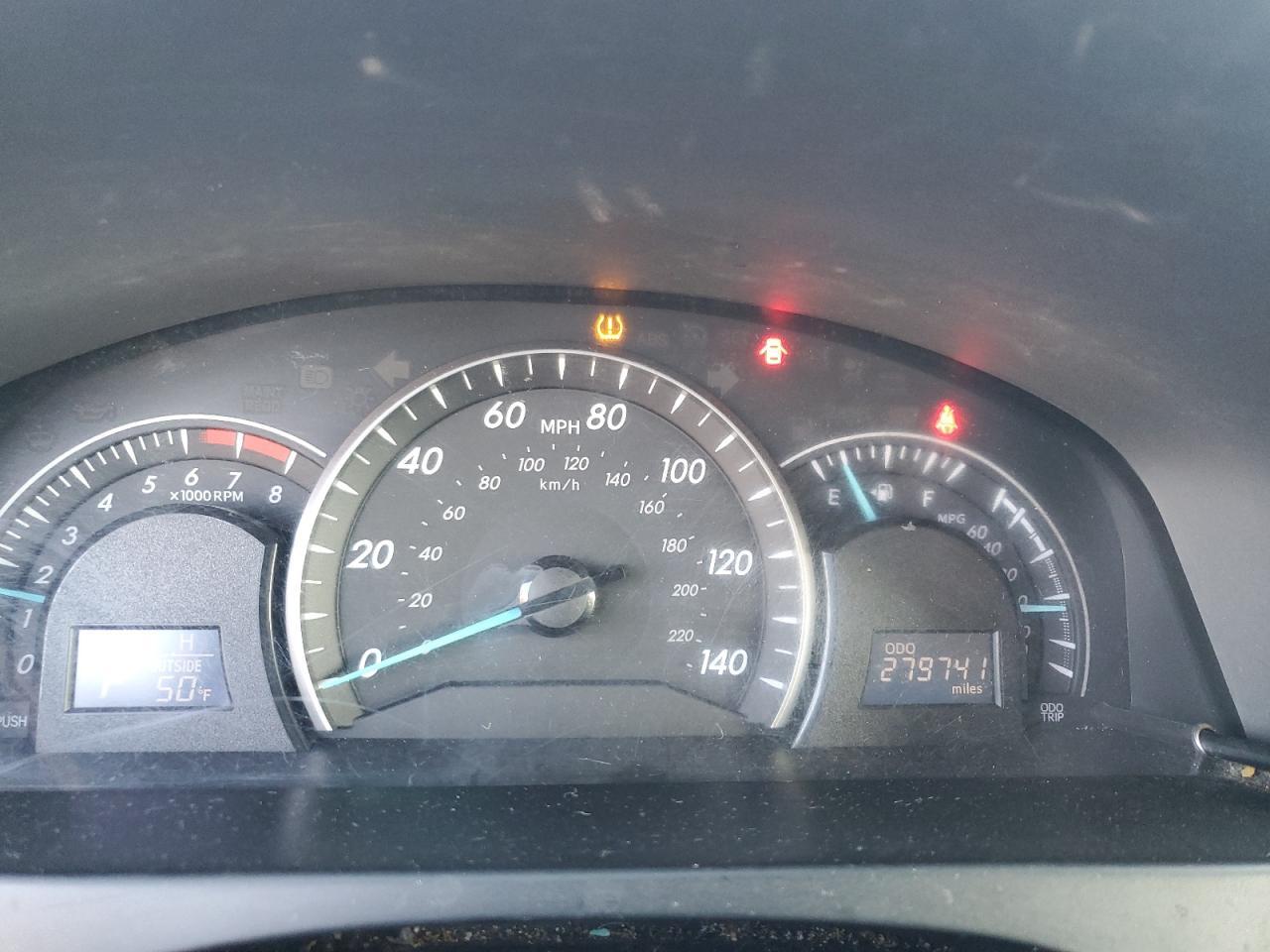 2012 TOYOTA CAMRY