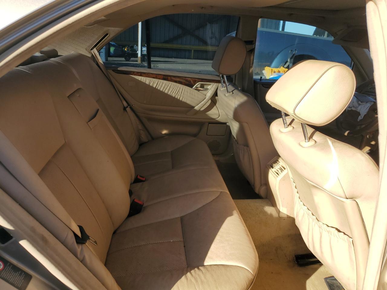 2002 MERCEDES-BENZ E-Class
