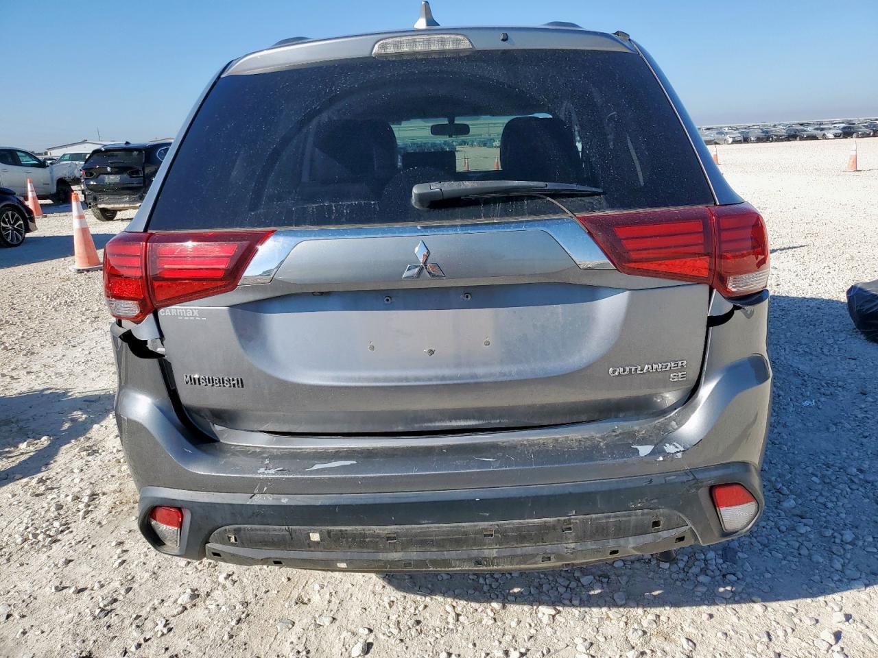 2019 MITSUBISHI outlander