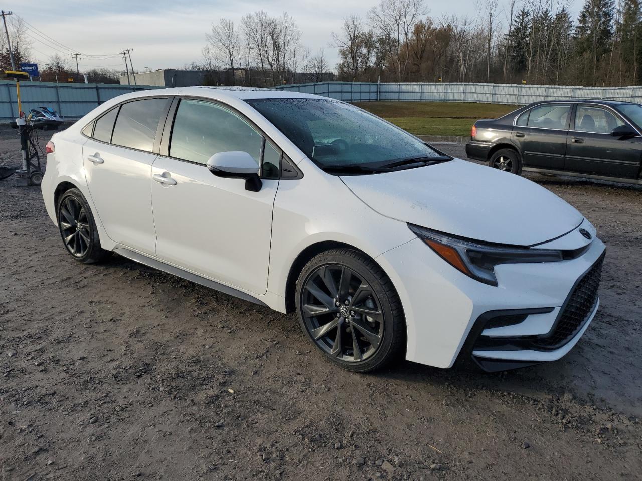 2024 TOYOTA COROLLA