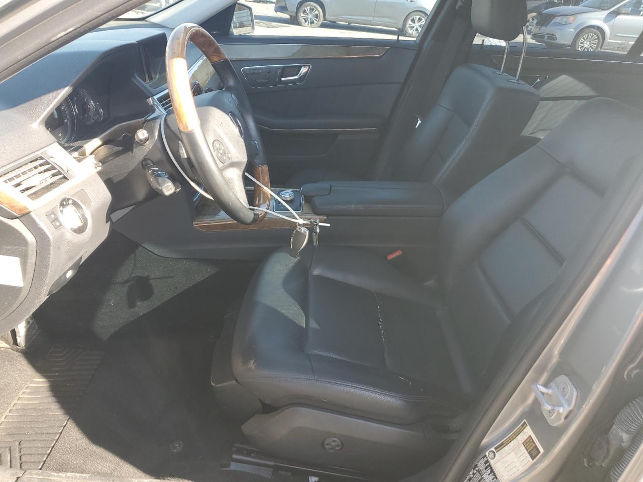 2011 MERCEDES-BENZ E-Class