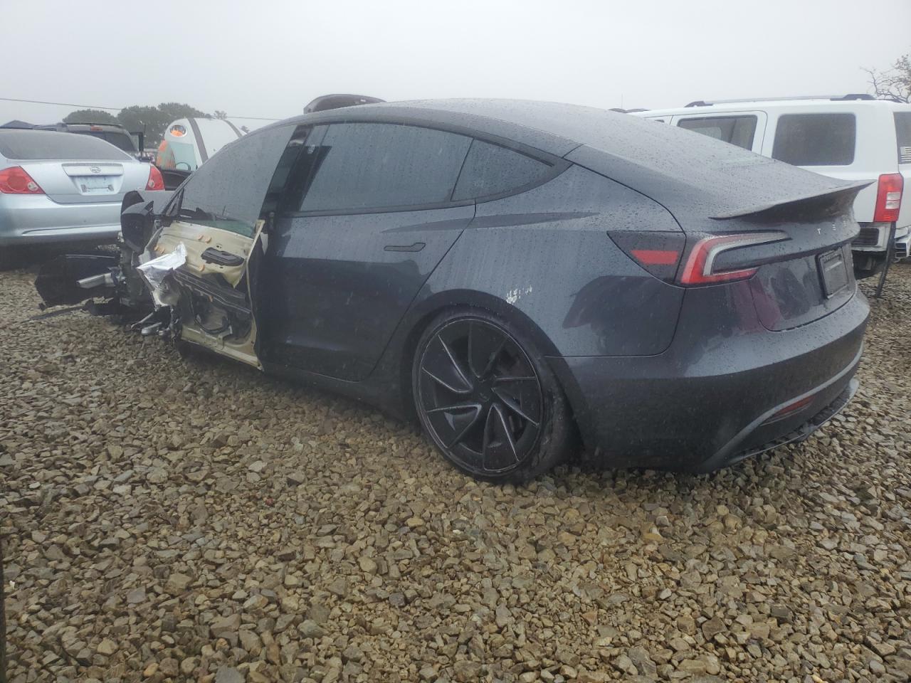 2024 TESLA MODEL 3