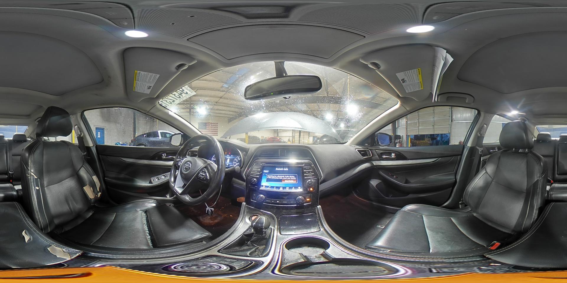 2017 NISSAN Maxima