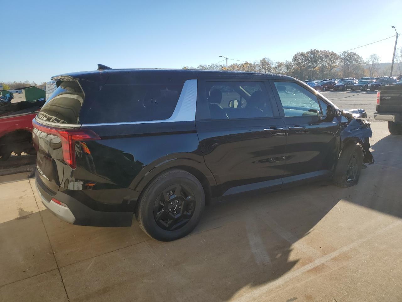 2025 KIA Carnival