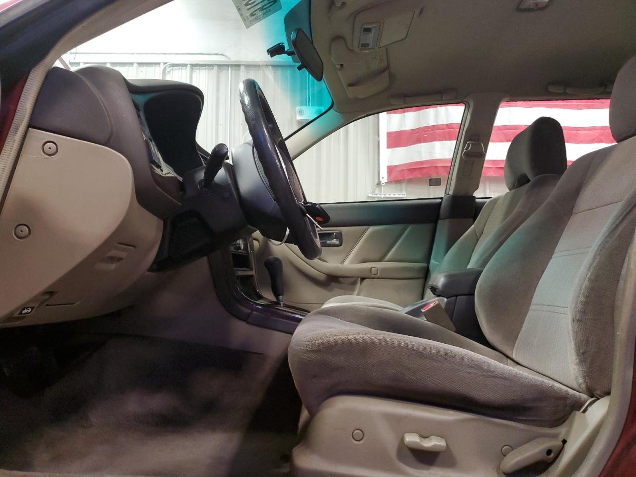 2002 SUBARU Legacy