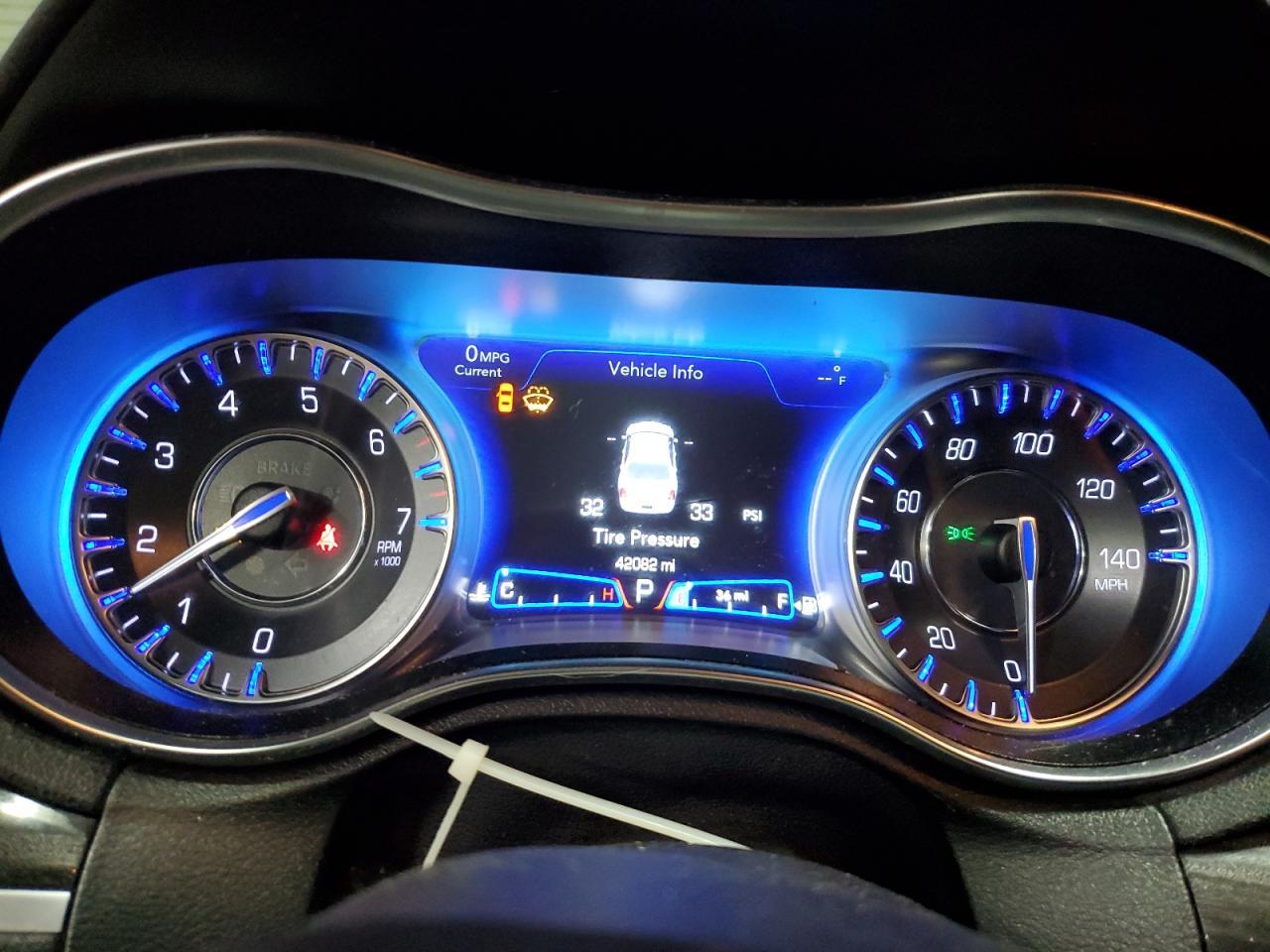 2019 CHRYSLER 300