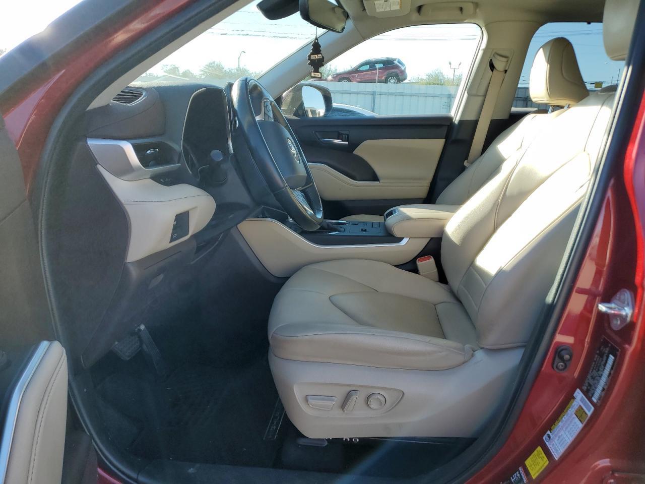 2022 TOYOTA HIGHLANDER