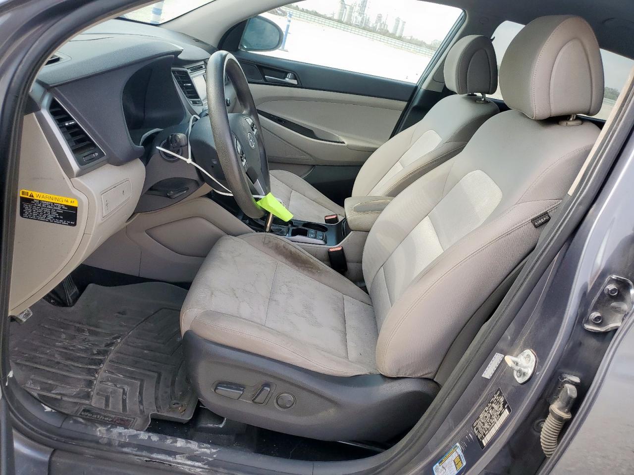 2016 HYUNDAI TUCSON