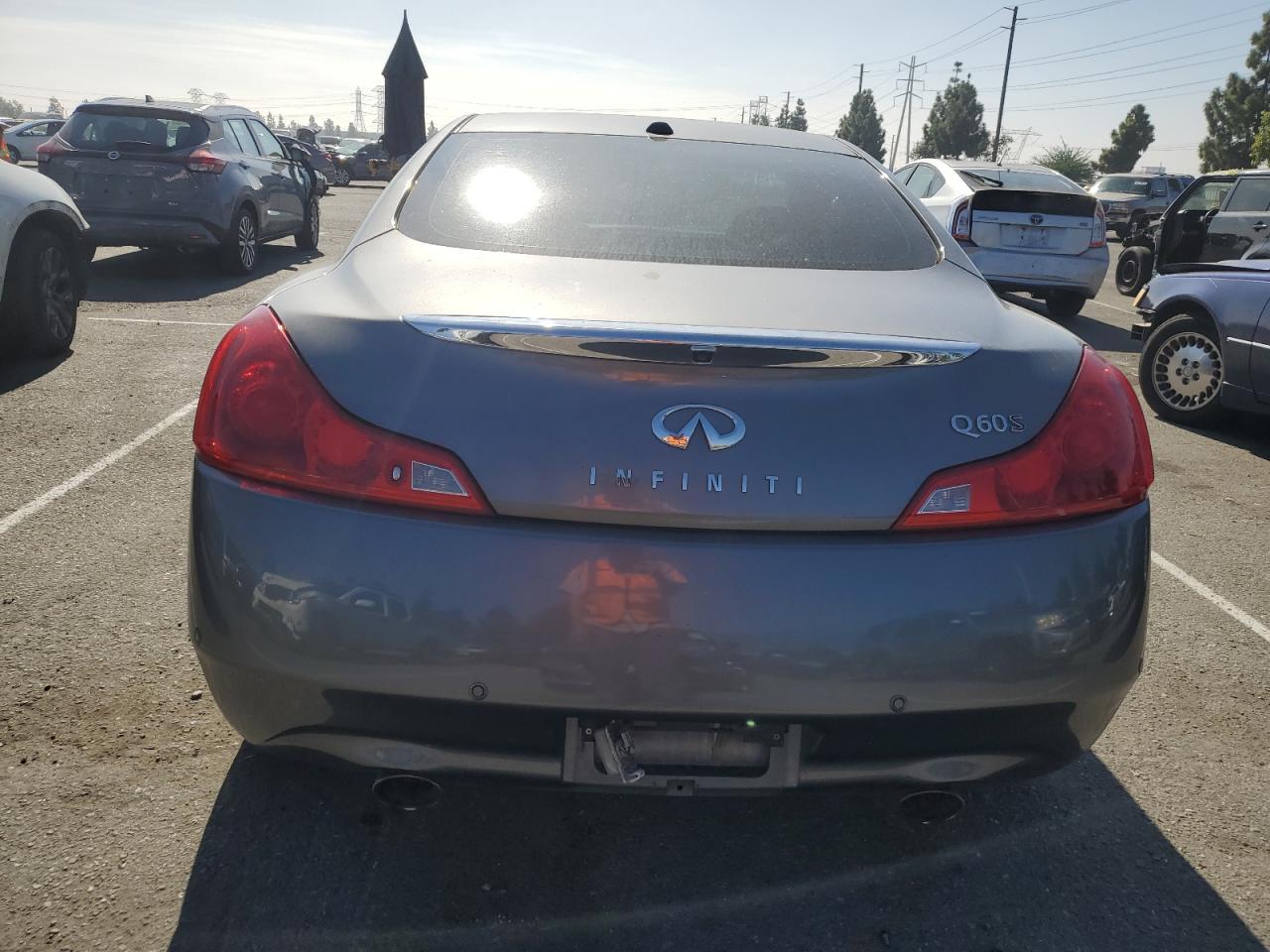 2014 INFINITI Q60