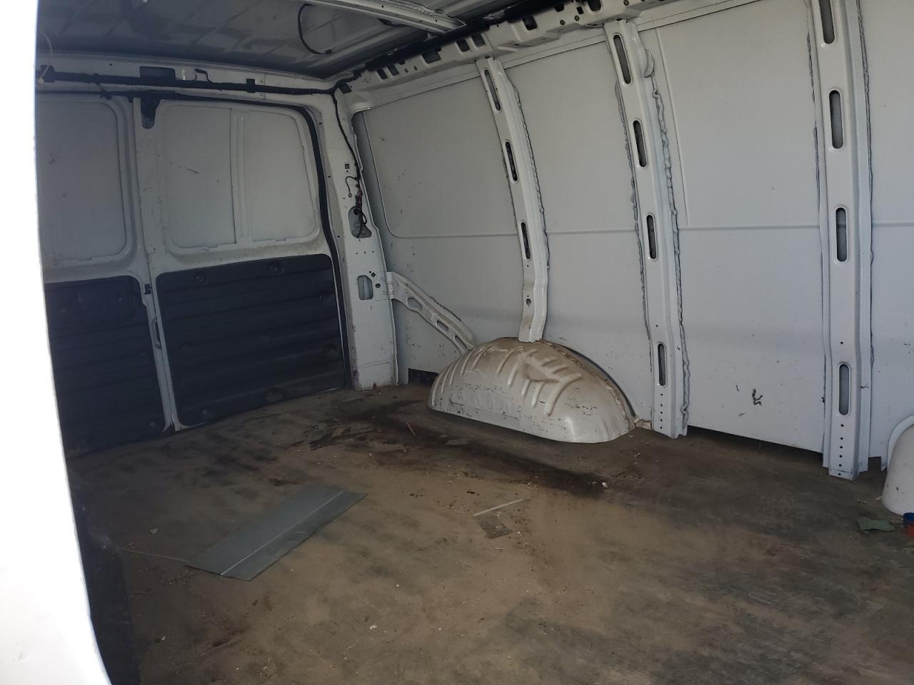 2019 CHEVROLET EXPRESS 2500