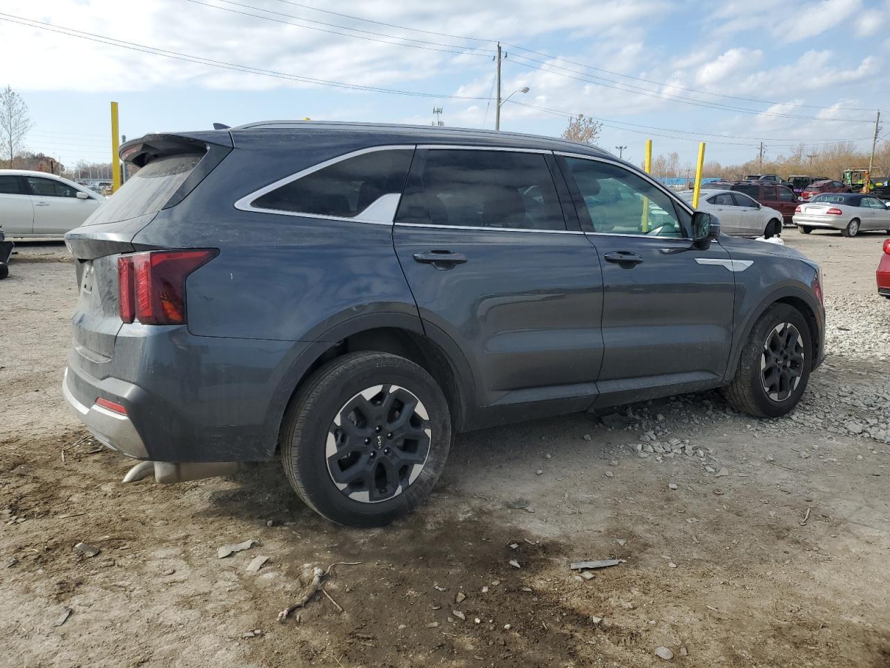 2024 KIA SORENTO