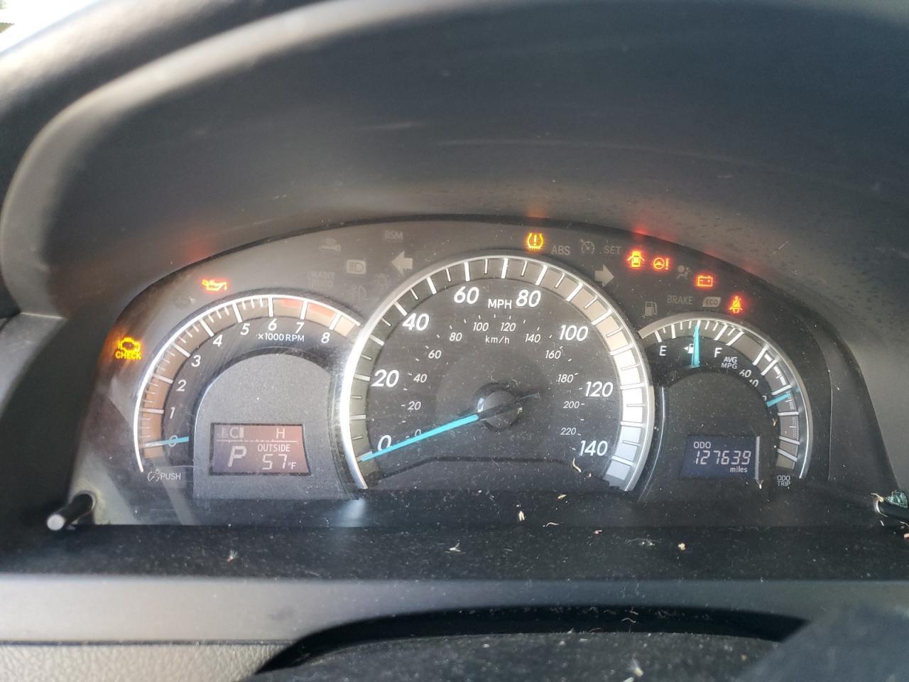 2014 TOYOTA CAMRY