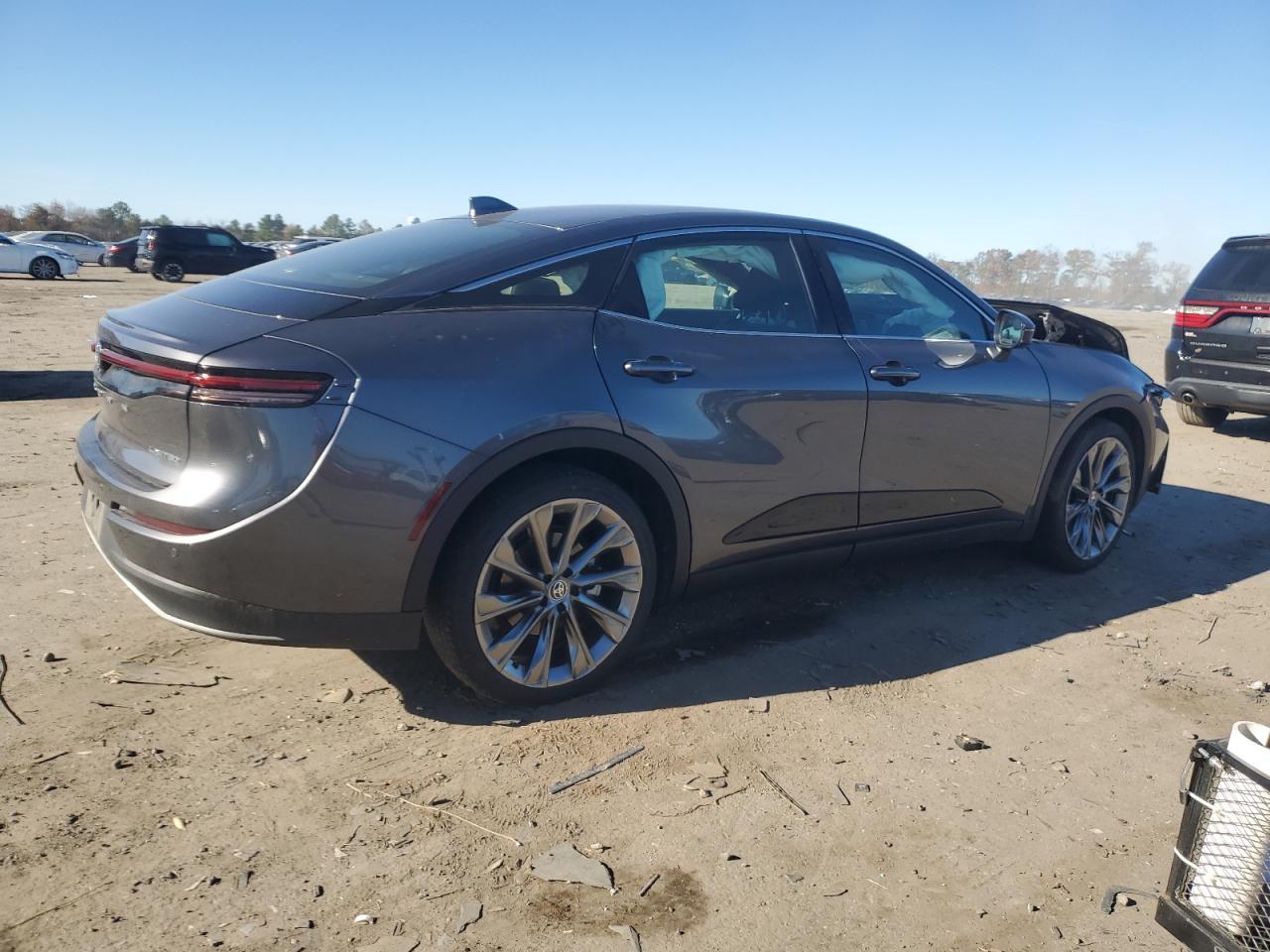 2023 TOYOTA Crown