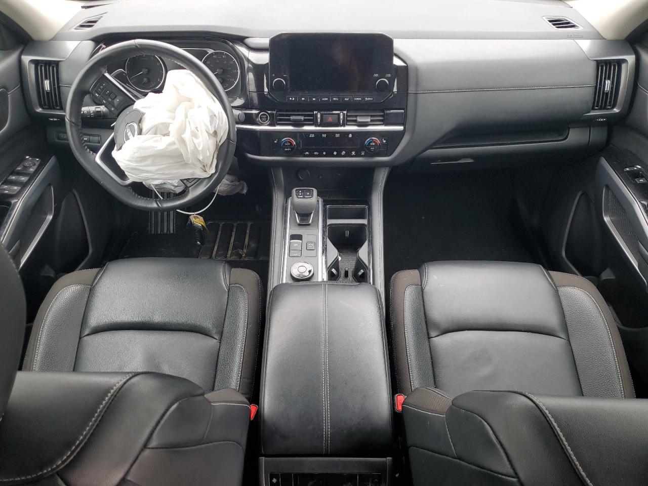 2024 NISSAN PATHFINDER