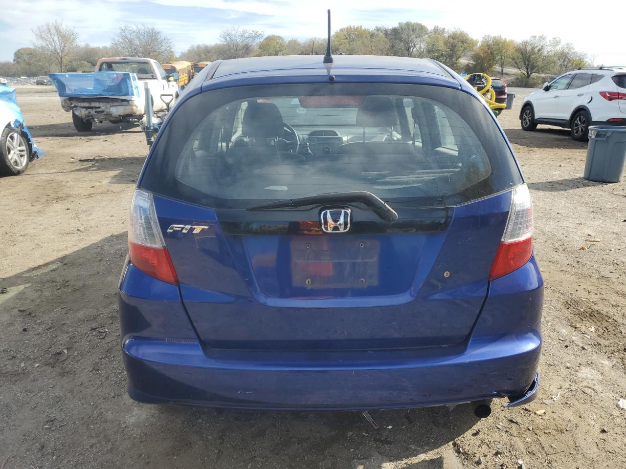 2010 HONDA FIT