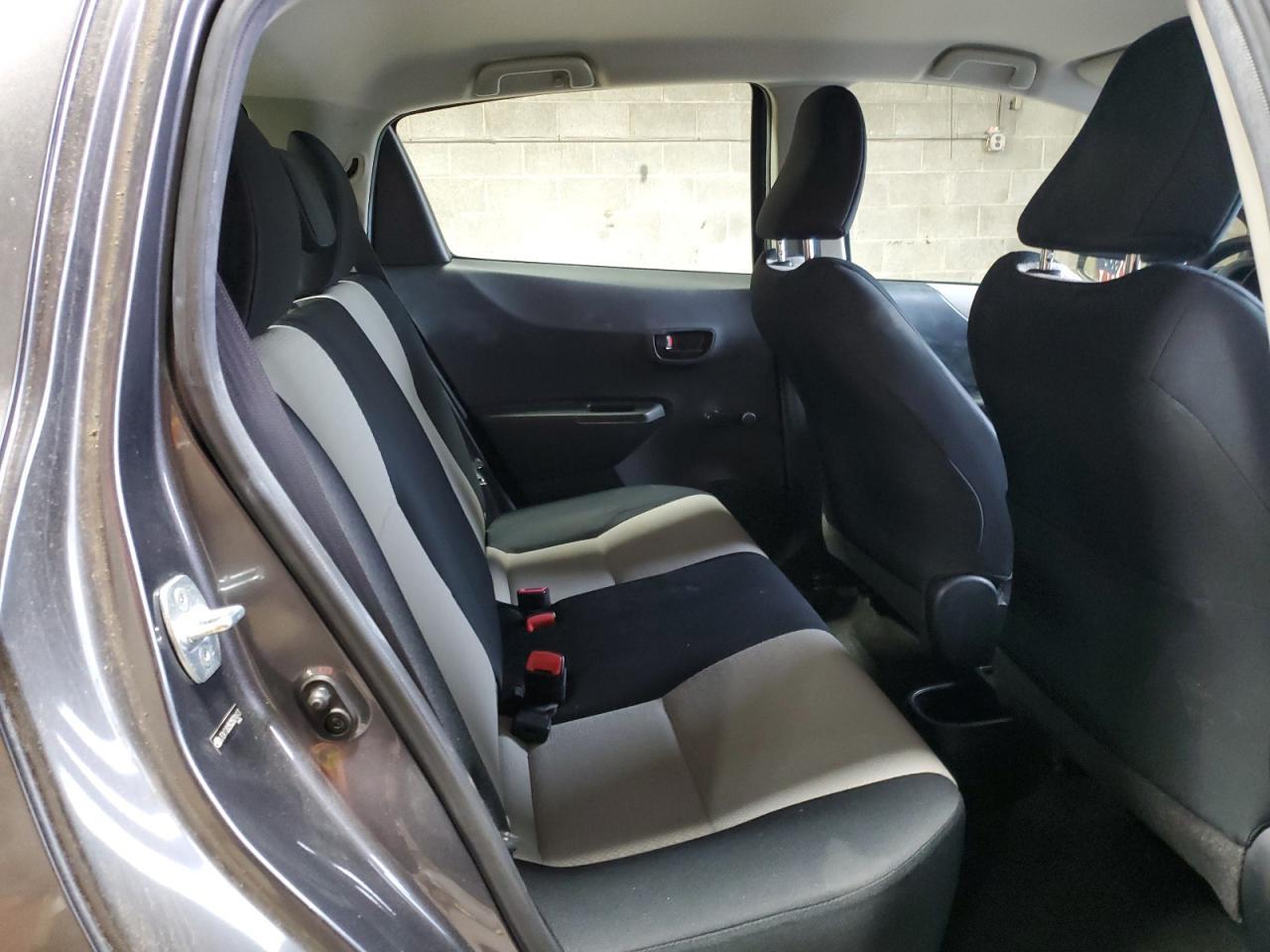 2012 TOYOTA YARIS