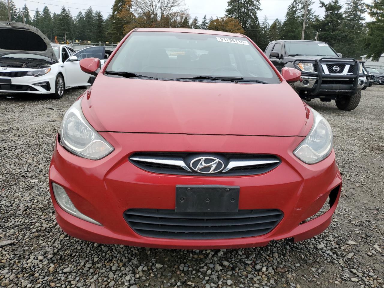 2012 HYUNDAI ACCENT
