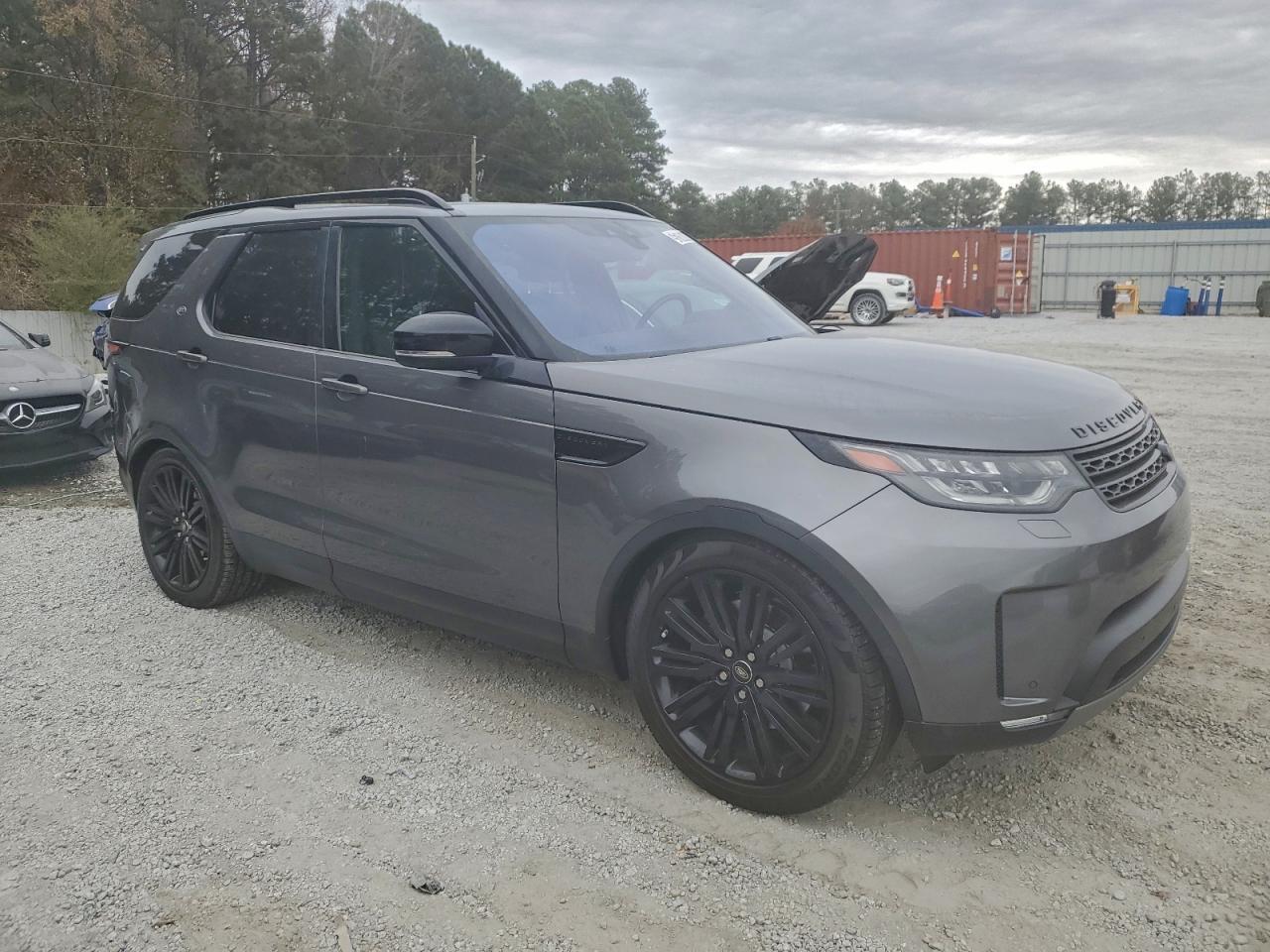 2017 LAND ROVER Discovery