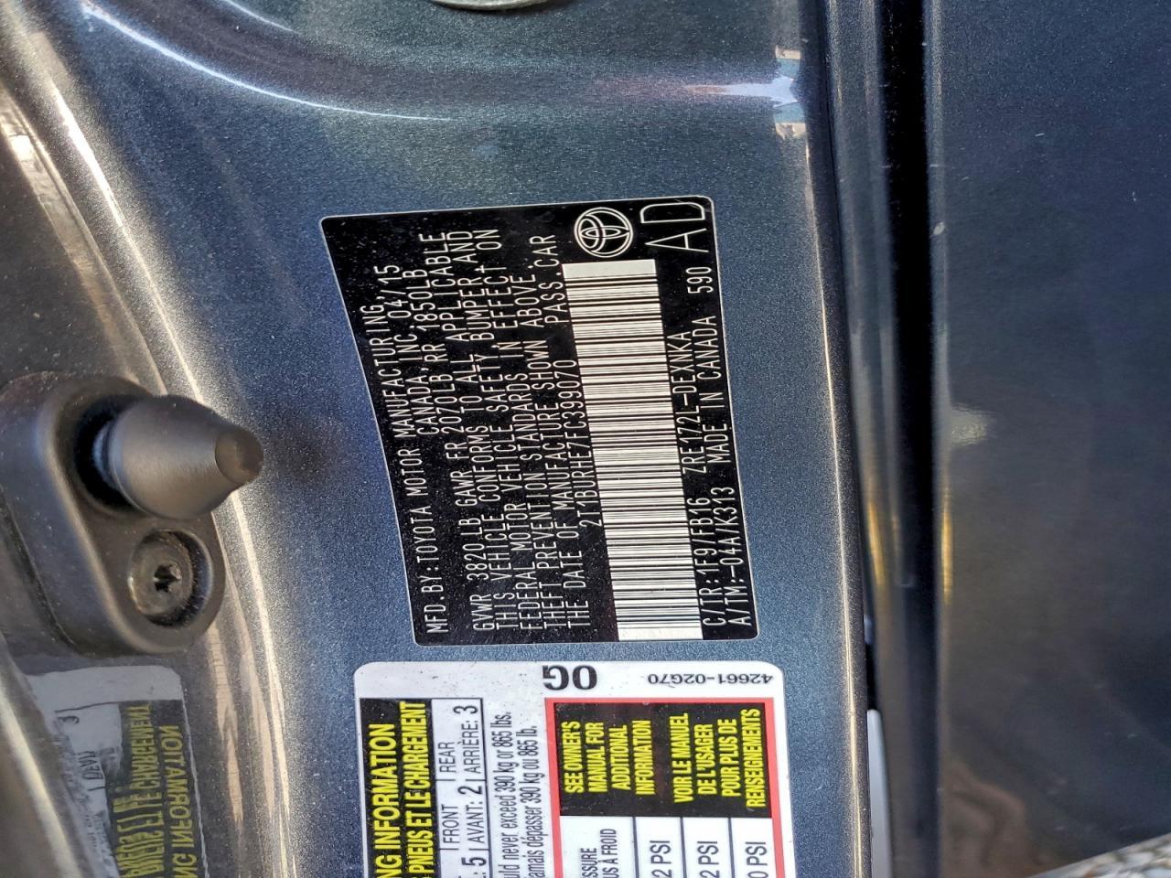 2015 TOYOTA COROLLA