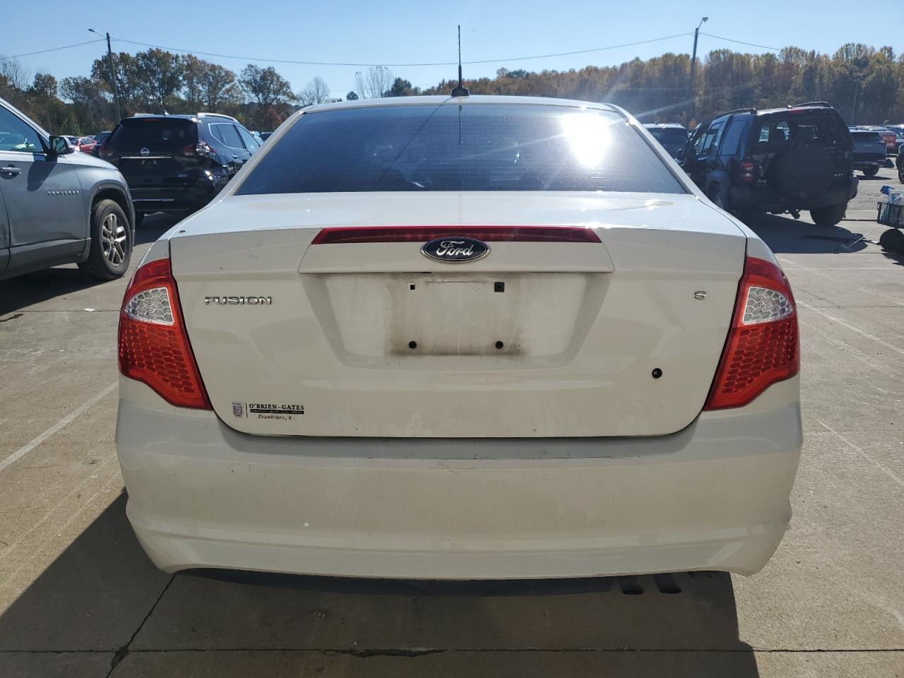 2010 FORD FUSION