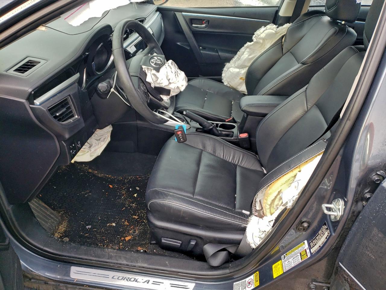 2015 TOYOTA COROLLA